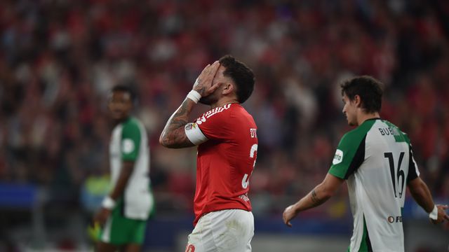 «Existia uma enorme expectativa no Benfica de fazer aqui 9 pontos»