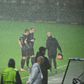 Momento da interrupção do jogo entre o Rijeka e o Sparta de Praga
(Imagem: do Sparta de Praga)