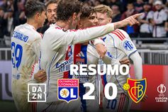 Lyon faz três em três com golo português (resumo)