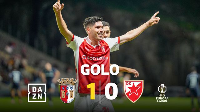 Bela jogada do SC Braga e Fran Navarro abre o marcador