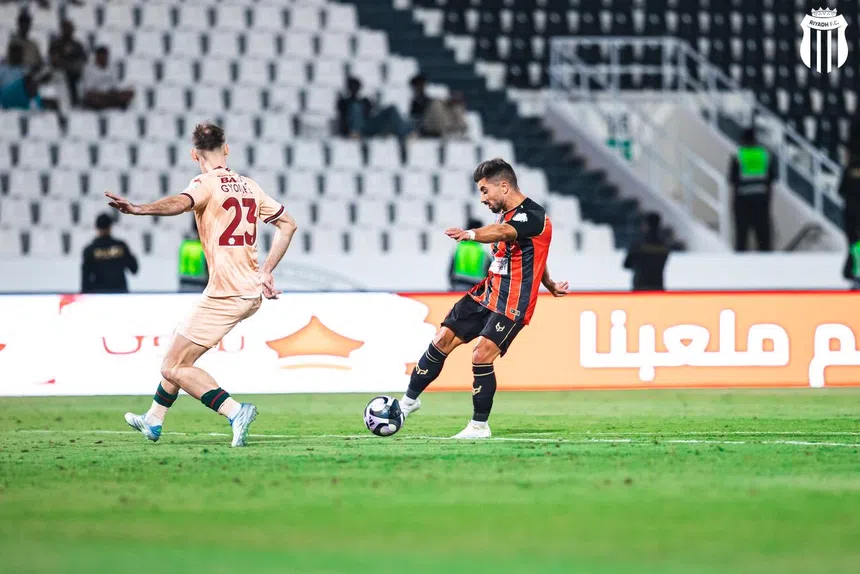 Arábia Saudita: Tozé brilha, Pedro tomba!