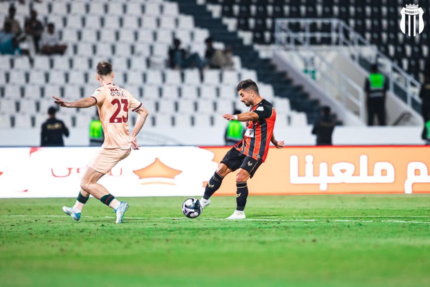 Tozé em ação - Foto: Al Riyadh SC