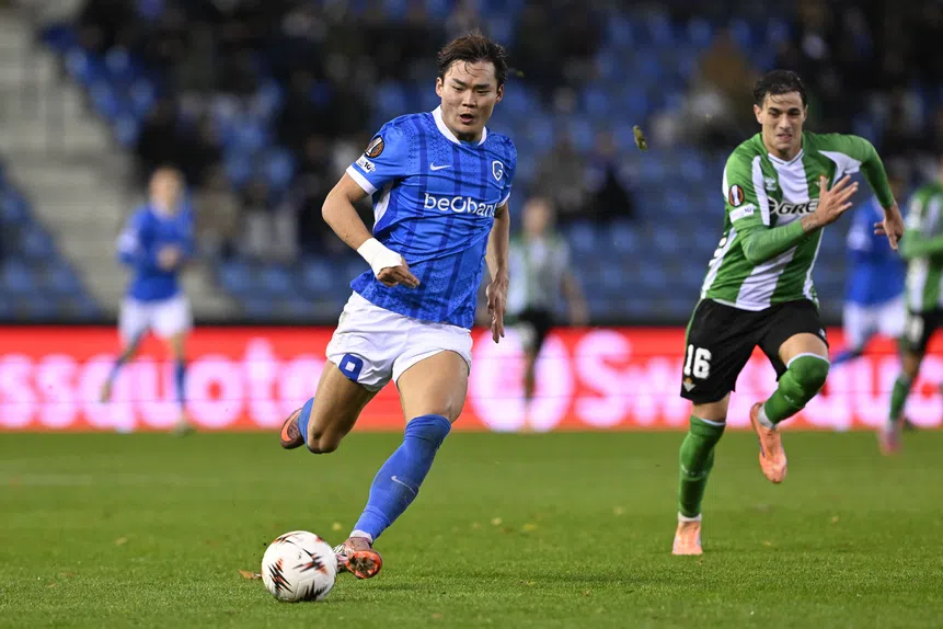 Genk: Postes tremem, Pedreira à vista!