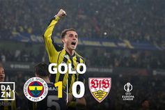 Akturkoglu volta a ser decisivo em mais uma vitória do Fenerbahçe