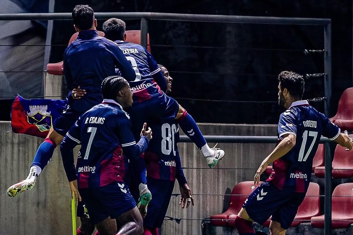 Flavienses marcaram o golo da vitória aos 90+5' - Foto: Liga Portugal