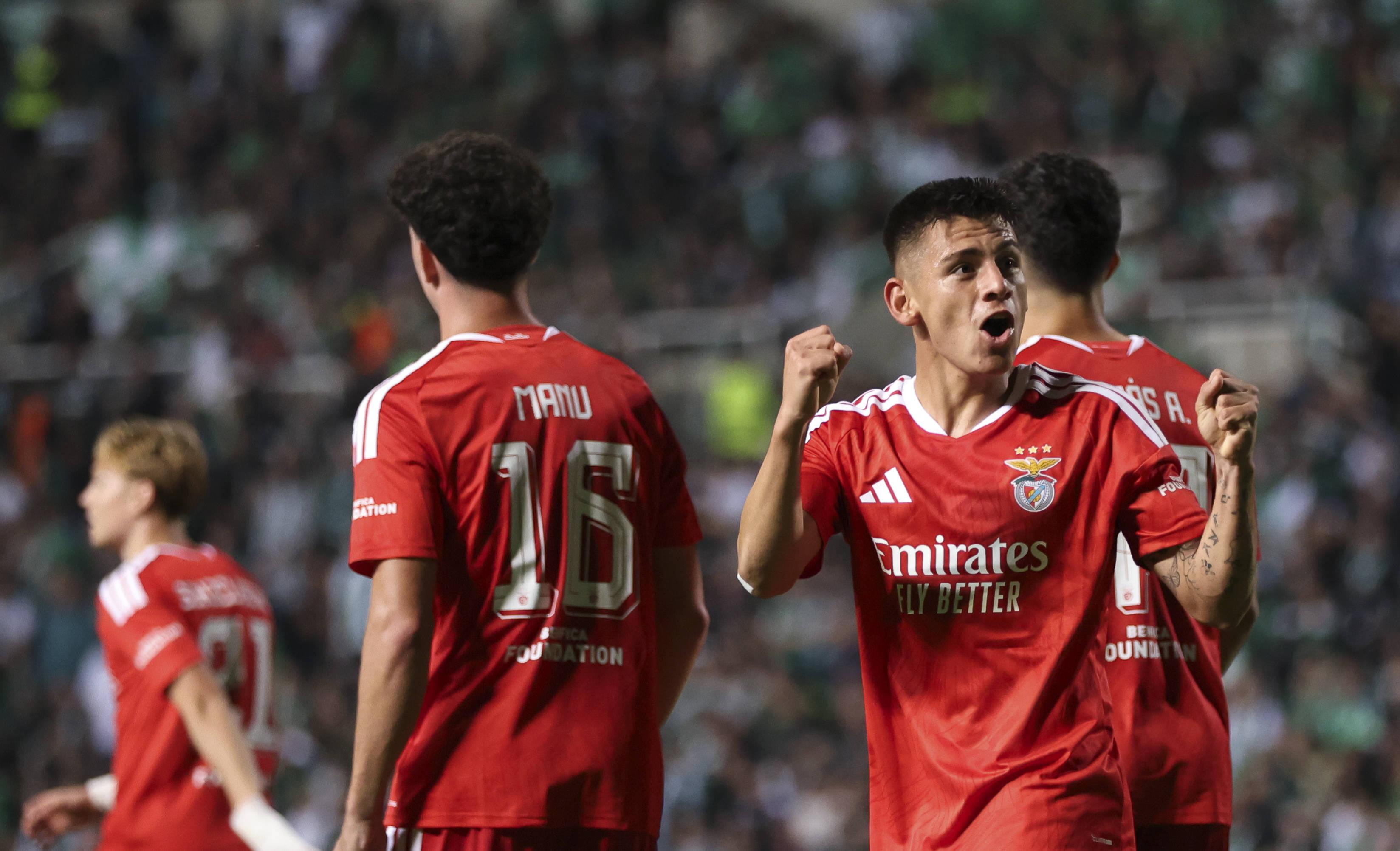 Benfica (2026/27) - três vitórias no arranque da fase de liga da UEFA Europa League: Milan, Celtic e Omonia