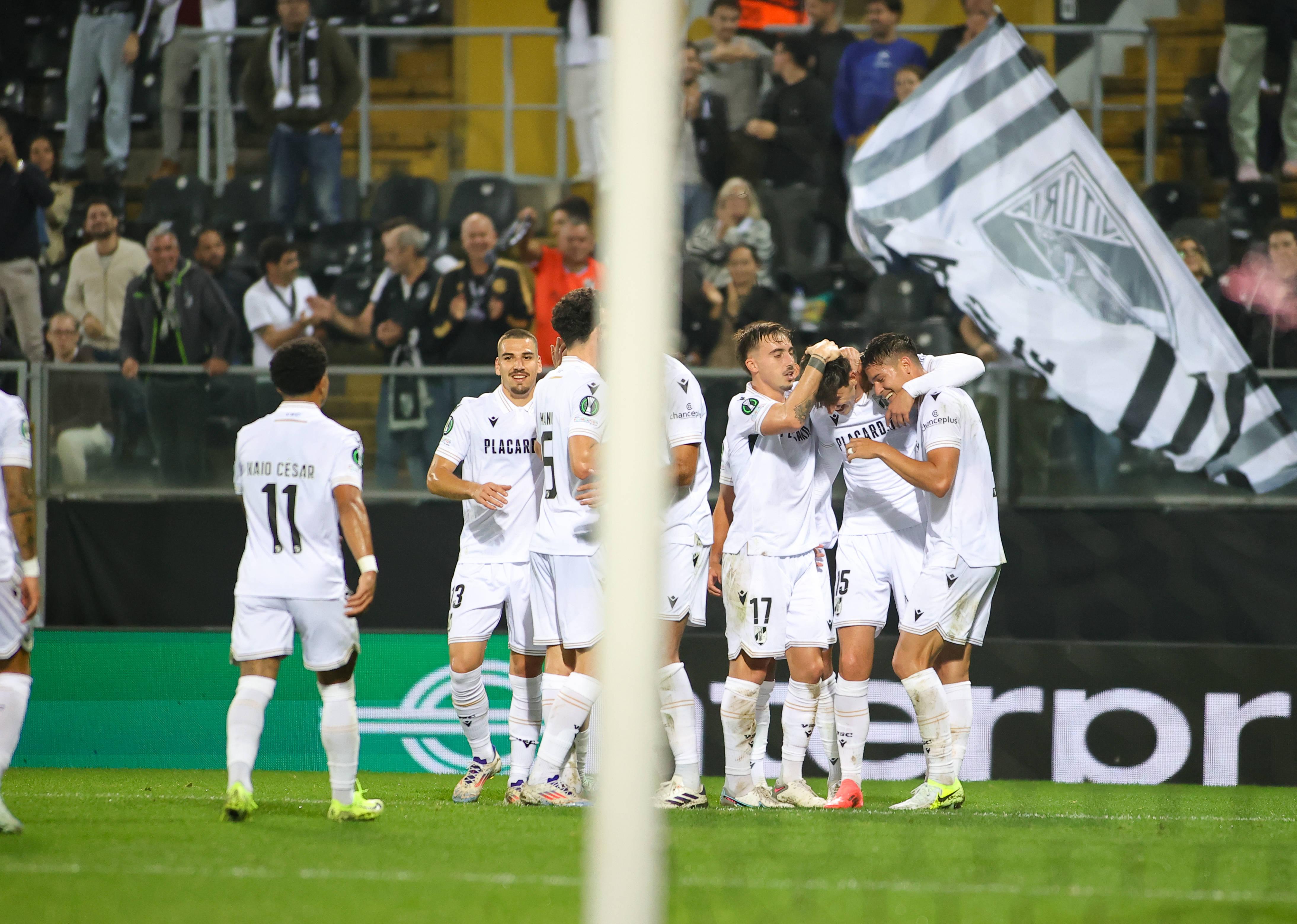 Vitória de Guimarães (2024/25) - três vitórias no arranque da fase de liga da UEFA Conference League: Celje, Djurgarden e Mlada Boleslav. Eliminado pelo Betis nos oitavos de final