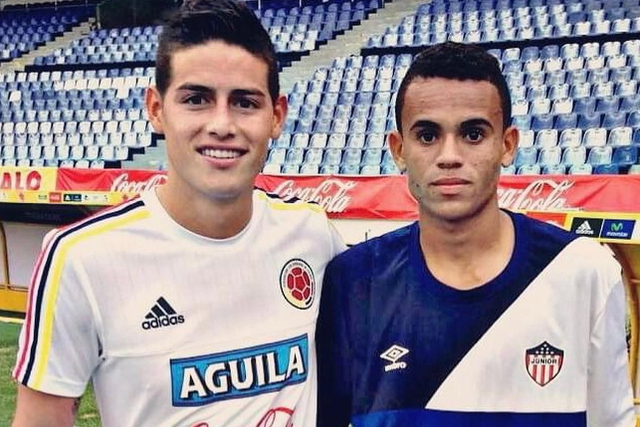 Luis Díaz lembra fotografia com James: «Sonhar é grátis»