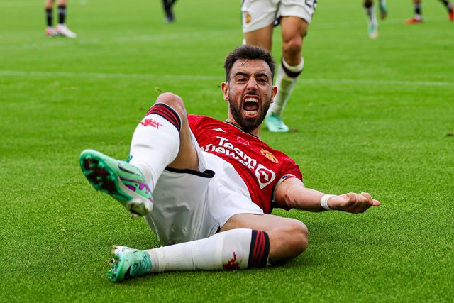 Bruno Fernandes ultrapassa Giggs e faz história no Manchester United