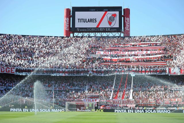 River Plate passa os 350 mil sócios e aponta ao Real Madrid