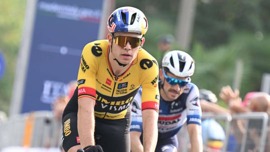 Wout van Aert está de regresso à estrada