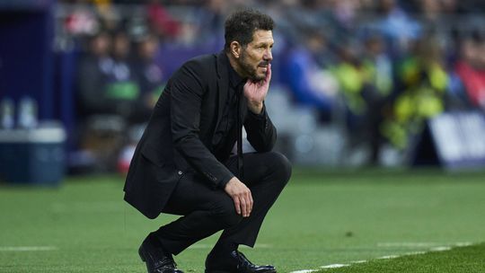 Vídeo: Simeone emociona-se ao falar do futuro e abandona entrevista