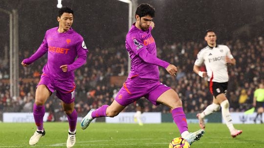 Golo de Gonçalo Guedes na desilusão do Fulham de Marco Silva