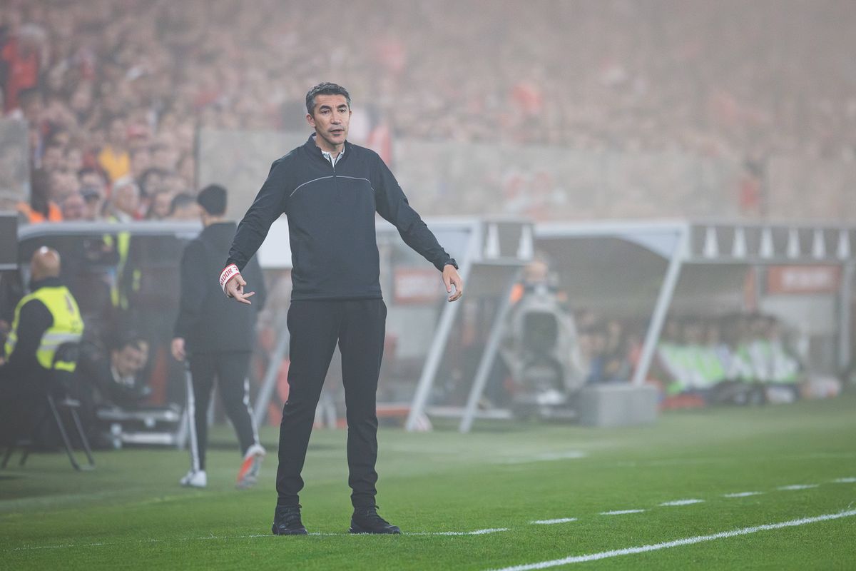 Benfica-E. Amadora, 7-0 Bruno Lage: «Sou muito chato com os pontas de lança»