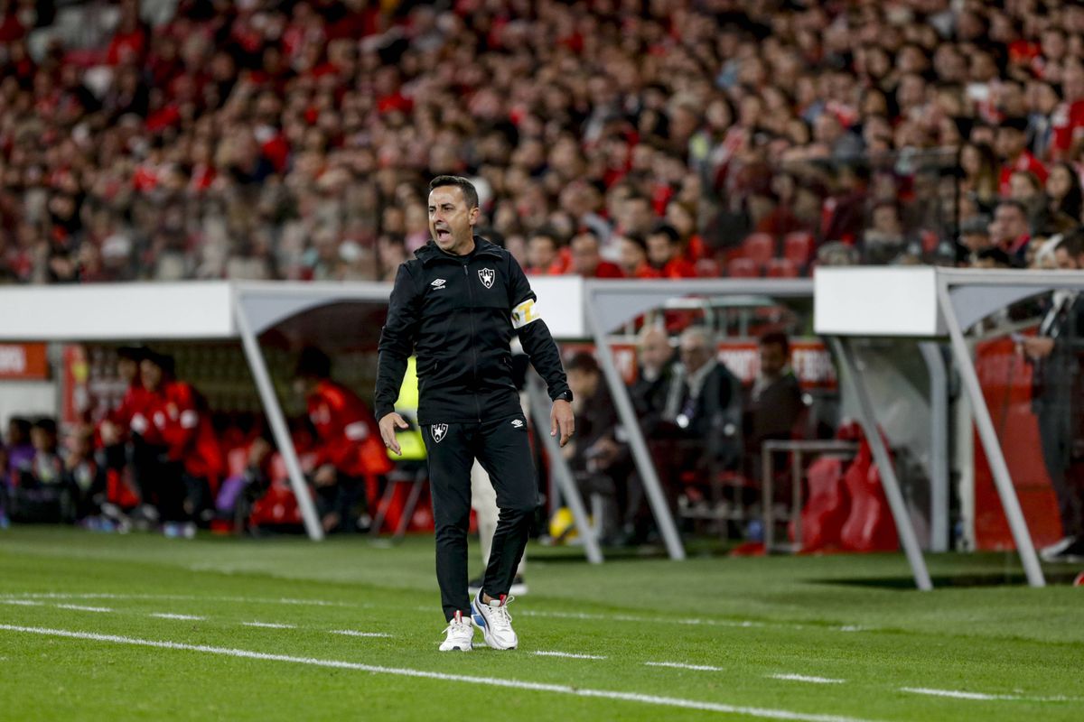 Benfica-E. Amadora, 7-0 Luís Silva (E. Amadora): «Houve demérito da nossa parte e assumimo-lo com frontalidade»