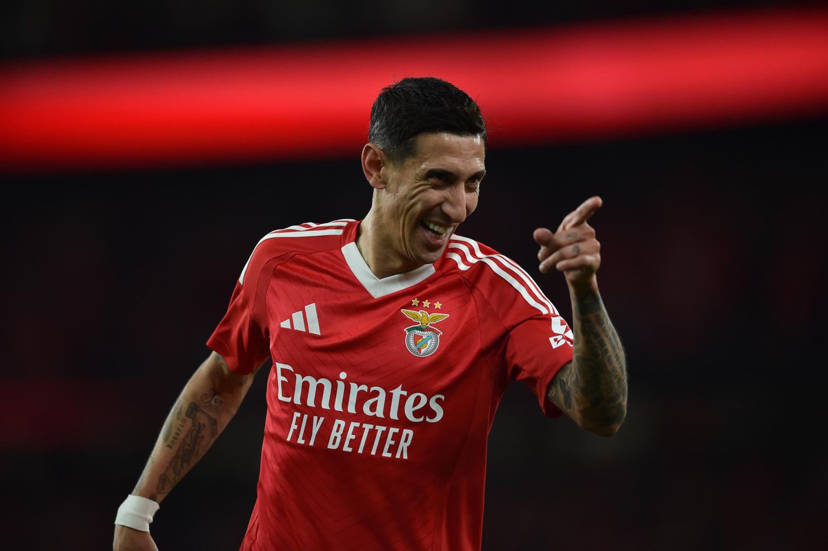 Benfica-E. Amadora, 7-0 Di María comenta a eventual permanência no Benfica por mais um ano