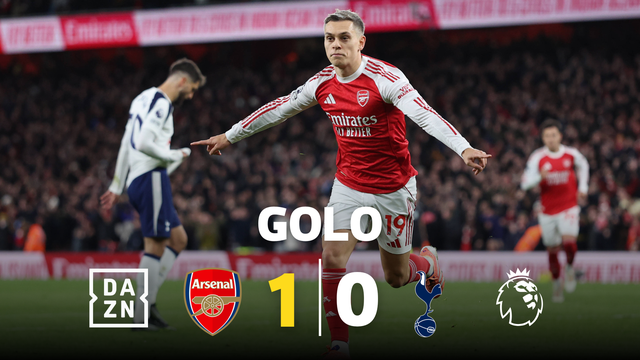 Trossard não podia desperdiçar depois de um passe destes