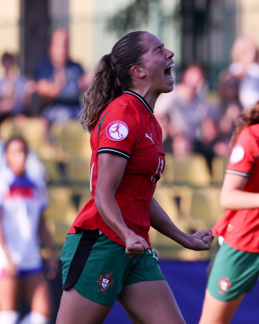 Carolina Santiago durante o Euro sub-19 - Foto: FPF