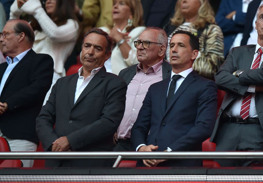 Reinaldo Teixeira e Pedro Proença, presidentes de Liga e FPF, respetivamente, acordaram alterações ao protocolo entre as duas insituições — Foto: Miguel Nunes