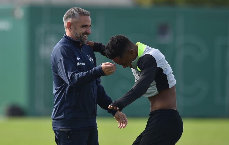 Rui Borges começa esta segunda-feira a preparar o duelo da Champions, com o Club Brugge - Foto: MIGUEL NUNES