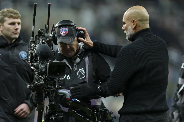 Guardiola com palavras duras para o operador de imagem no Newcastle-Manchester City - Foto: Imago