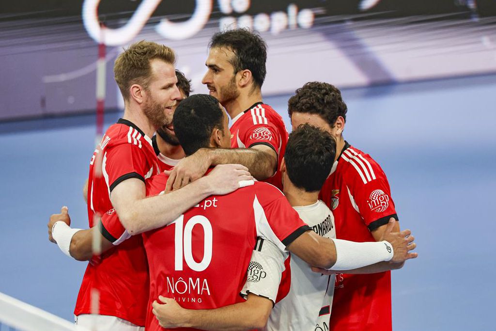 A equipa de voleibol do Benfica 2025-26. Foto SL Benfica