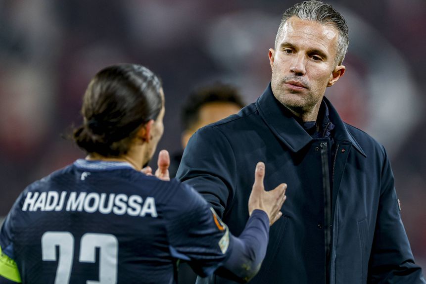 Treinador do Feyenoord teceu duras críticas a Moussa