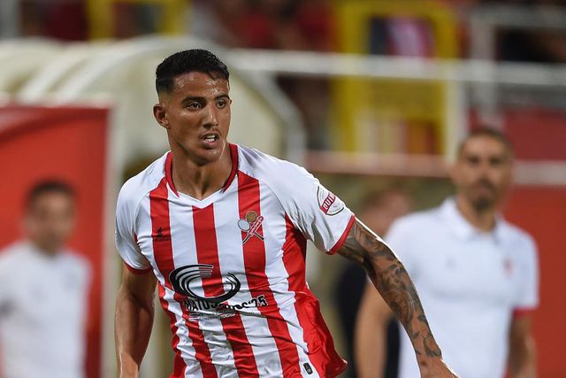 Sporting contrata Rafael Silva