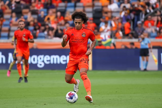 Melhor jogador da Gold Cup revela que esteve na mira do Benfica