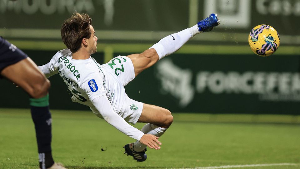 Destaques do Sporting: Bragança de peito feito e pé quente como Paulinho