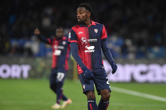 Makoumbou alvo de racismo pelos adeptos do Hellas Verona