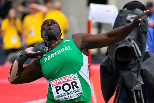 Auriol Dongmo qualificada para Europeus de pista curta 