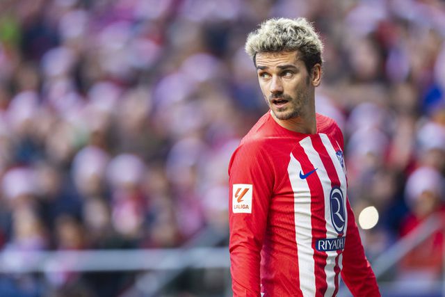 VÍDEO: Griezmann com cara de poucos amigos após substituição