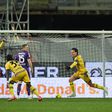 Com Bove no banco, Fiorentina cai perante a Udinese