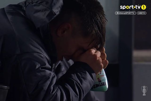 O motivo das lágrimas de Fresneda no final do jogo em Guimarães
