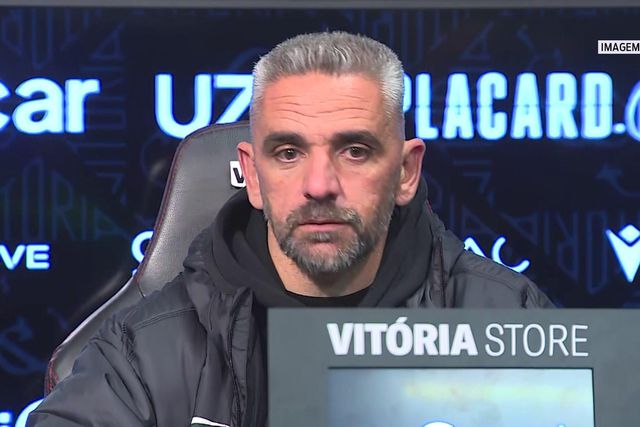 Rui Borges dedica triunfo em Guimarães a Fresneda: «Disse que precisava de estar aqui»