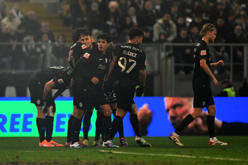 Festa de um dos quatro golos do Sporting em Guimarães, a 23 de dezembro de 2025, em jogo da 15.ª jornada da Liga (4-1). Foto Rogério Ferreira/KAPTA+