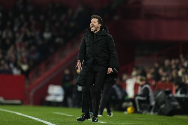 Simeone e o 'roubo' de áudios do VAR: «Acham que somos estúpidos»
