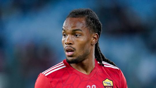 Mercado: Fernando Santos quer Renato Sanches e Matic no Besiktas