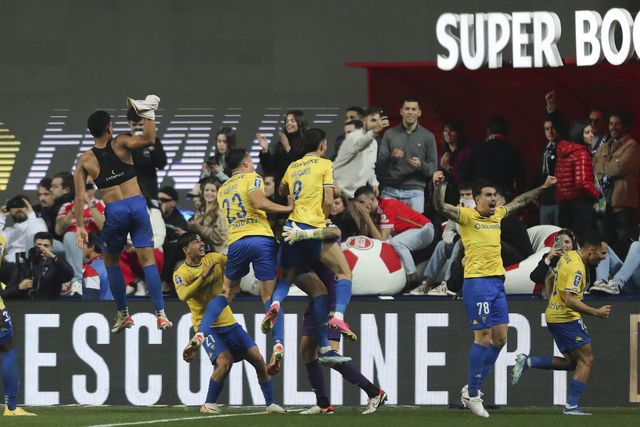 Vídeo: a festa dos jogadores do Estoril em Leiria