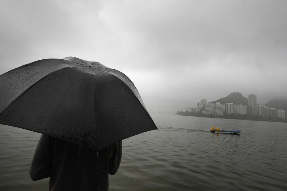 Avisos amarelo, laranja e vermelho: nova tempestade traz mais vento e chuva