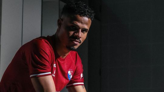 Gil Vicente: Carlos Eduardo também é reforço