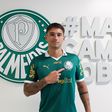 Emiliano Martínez já com a camisola do Palmeiras, de Abel Ferreira, vestida