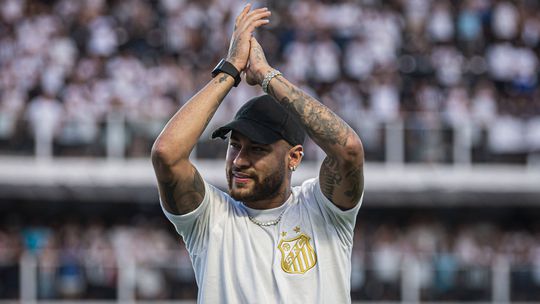 Mercado: presidente do Santos anuncia regresso de Neymar 