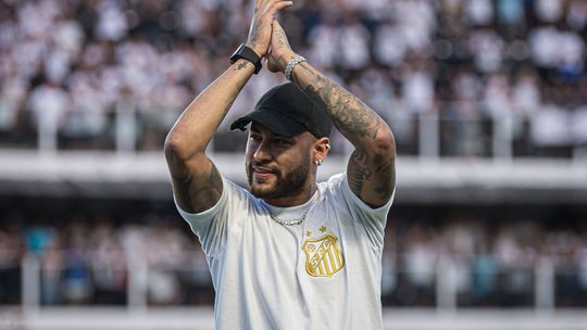 Mercado: Neymar vai regressar ao Santos mas só com uma condição