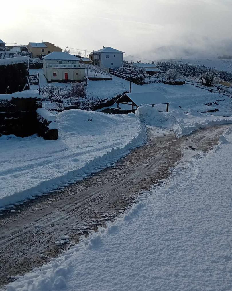Neve em Vilela do Douro - Foto: Meteo Trás os Montes - Portugal