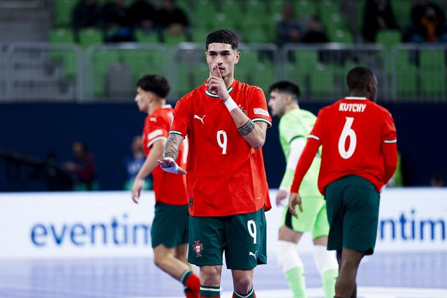 Sofrer primeiro, golear depois: Portugal entra em grande no Europeu