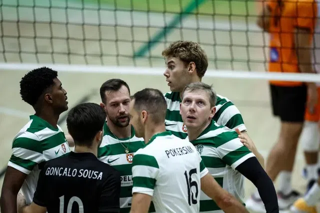 Sporting conquista Castêlo da Maia e continua isolado na liderança da Liga