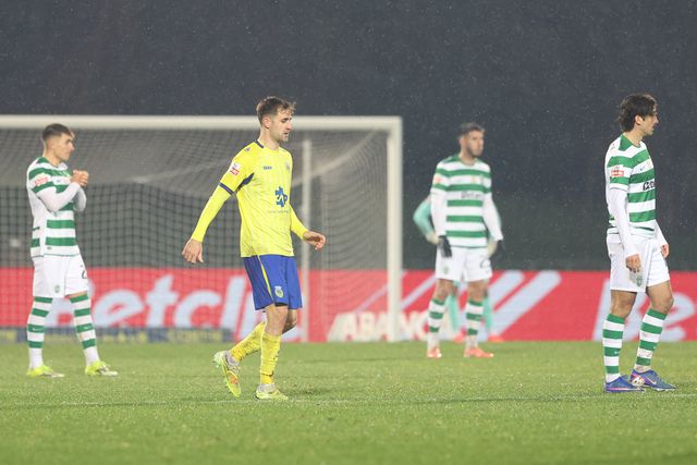 Empate em Arouca com selo de Barbero (vídeo)