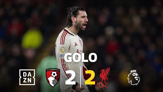 Szoboszlai ganhou-lhe o gosto e empata um jogo de loucos